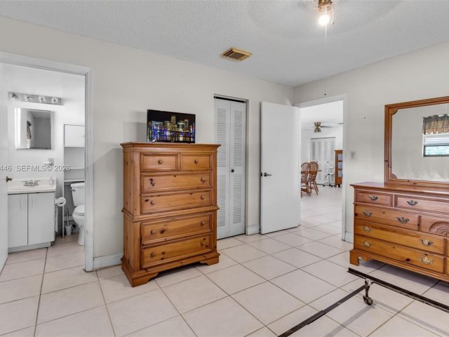 Продажа дома по адресу 19200 SW 218th St - фото 7526987