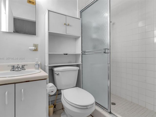 Продажа дома по адресу 19200 SW 218th St - фото 7526988