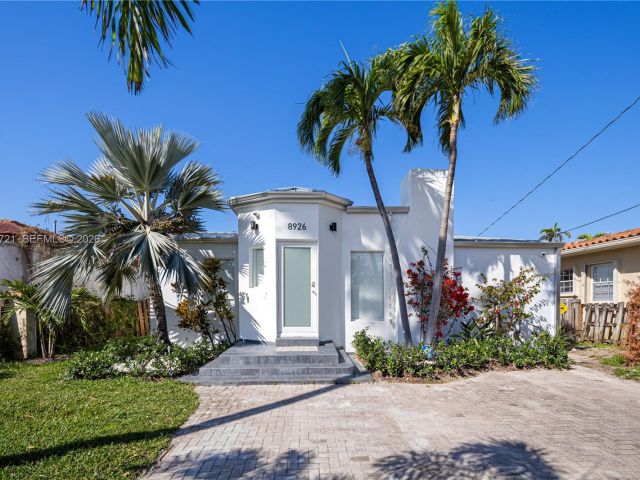 Продажа дома по адресу 8926 Emerson Ave - фото 7526122