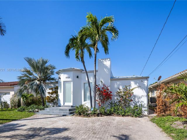 Продажа дома по адресу 8926 Emerson Ave - фото 7526123