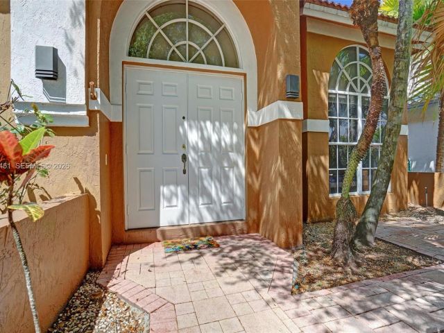 Продажа дома по адресу 11585 N Quayside Dr - фото 7532247