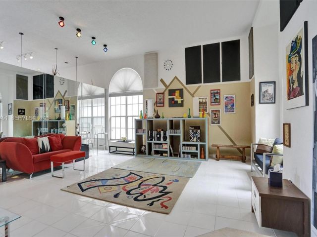 Продажа дома по адресу 11585 N Quayside Dr - фото 7532252