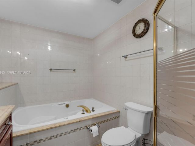 Продажа дома по адресу 10021 SW 145th Pl - фото 7527684