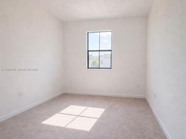 Продажа дома по адресу 12767 SW 230th Ter - фото 7527663