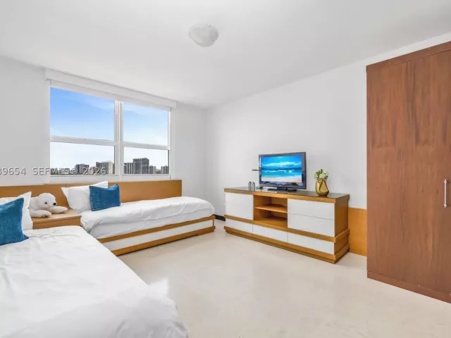 Квартира в аренду номер1203(AVAILABLE AVAILABLE) - фото 9104839