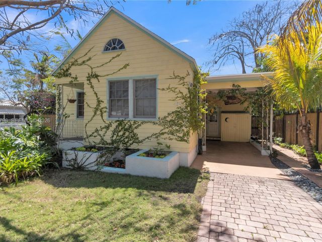 Продажа дома по адресу 1500 Jackson St - фото 7532399