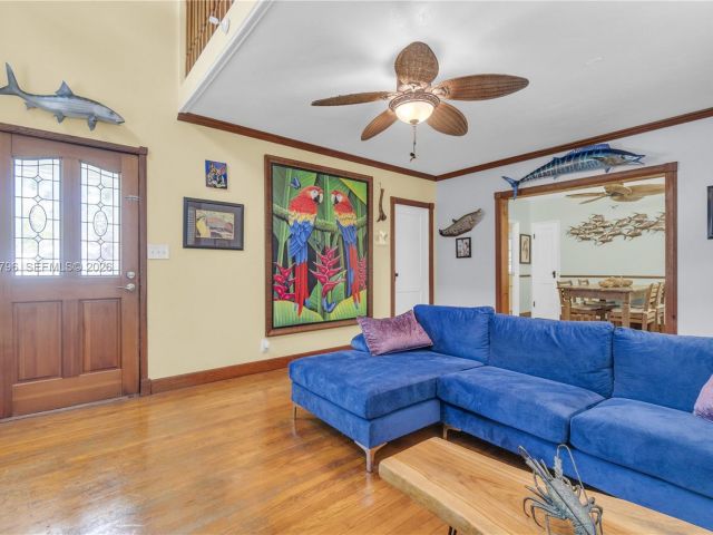 Продажа дома по адресу 1500 Jackson St - фото 7532410