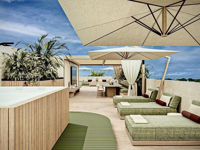 Продажа дома по адресу 420 NE 62nd St - фото 7527719