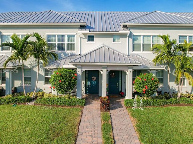 Дом в аренду по адресу 1240 Eucalyptus Dr 4 - фото 7528689