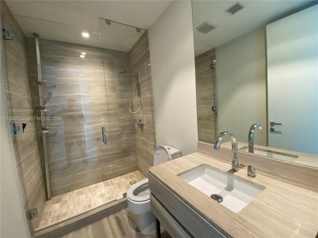 Квартира в аренду номер5105 - фото 7530447