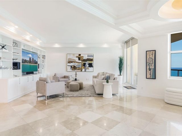 Продажа квартиры #20D - фото 7530619