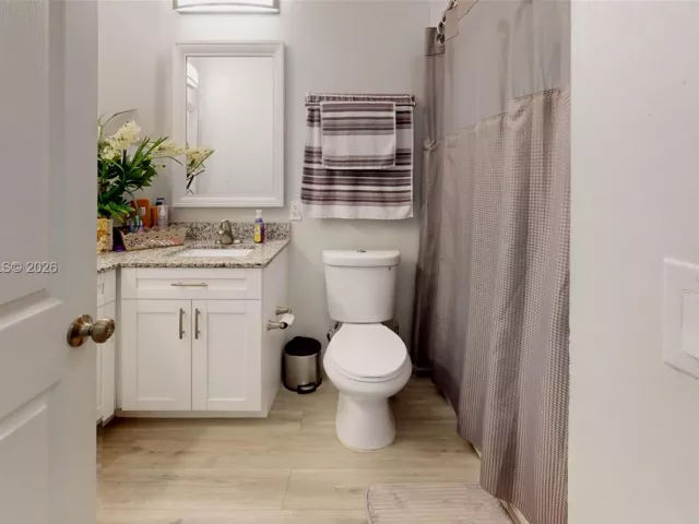 Продажа дома по адресу 809 NW 170th Ter 26 - фото 7539183