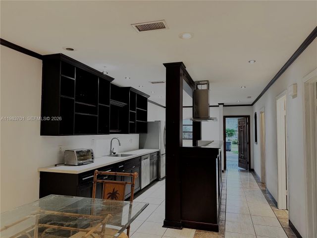 Продажа дома по адресу 3911 Farragut St - фото 7529120