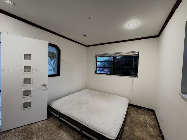 Продажа дома по адресу 3911 Farragut St - фото 7529123