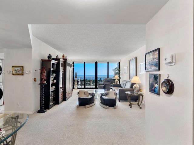 Продажа квартиры #1712 - фото 7530988