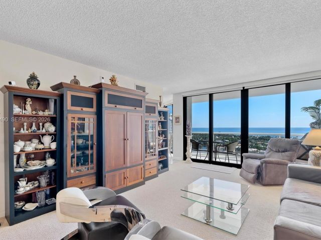 Продажа квартиры #1712 - фото 7530991