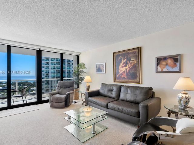 Продажа квартиры #1712 - фото 7530992