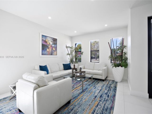 Продажа дома по адресу 2981 SW 149th Ave - фото 7531696