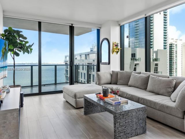 Квартира в аренду номер2008 - фото 7530204