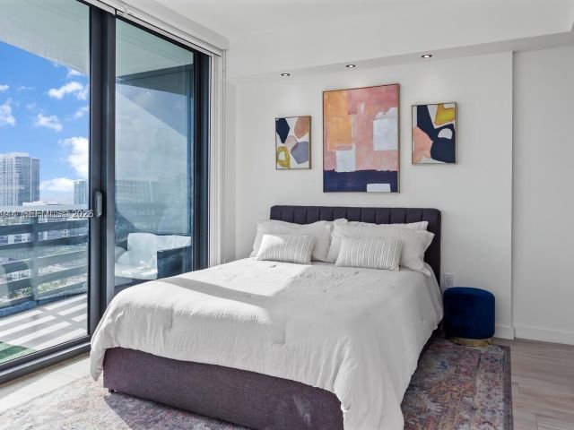 Квартира в аренду номер2008 - фото 7530212