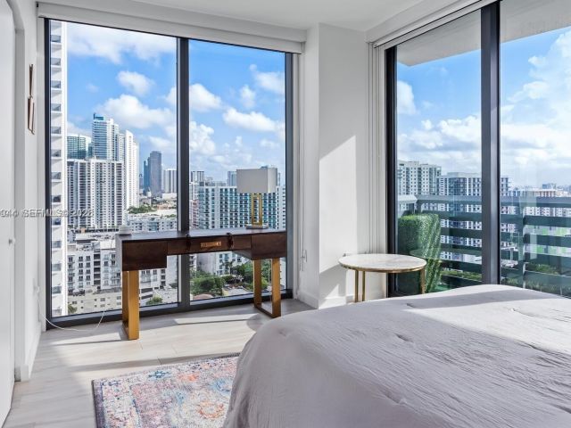 Квартира в аренду номер2008 - фото 7530213