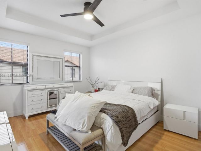 Продажа дома по адресу 10319 NW 30th Ter - фото 7530006