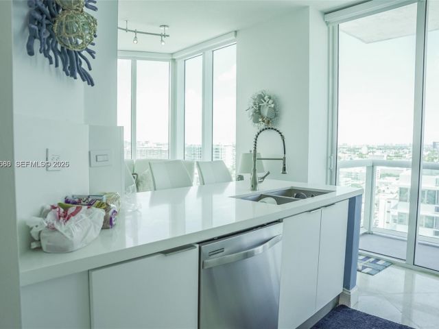 Продажа квартиры #1709 - фото 7530969