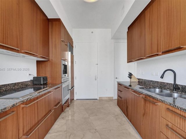 Продажа квартиры #805 - фото 7530568