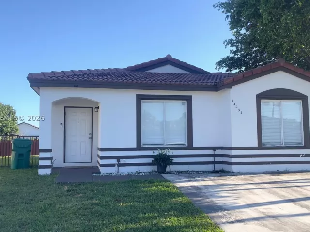 Продажа дома по адресу 14252 SW 175th Ter - фото 9274921