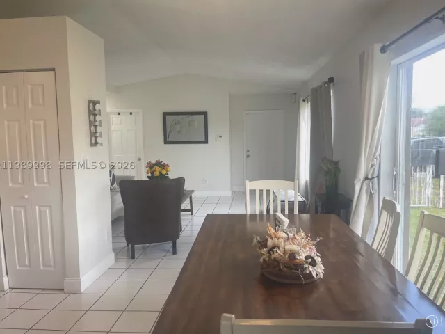 Продажа дома по адресу 14252 SW 175th Ter - фото 9274931
