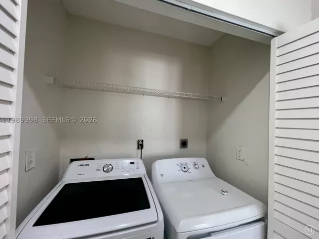 Продажа дома по адресу 14252 SW 175th Ter - фото 9274936