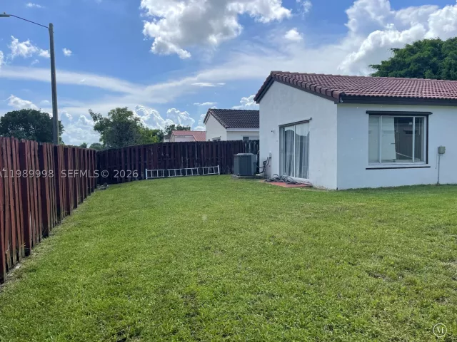 Продажа дома по адресу 14252 SW 175th Ter - фото 9274906