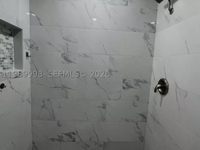 Продажа дома по адресу 14252 SW 175th Ter - фото 9274943