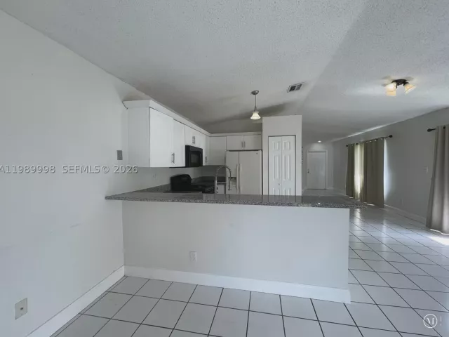 Продажа дома по адресу 14252 SW 175th Ter - фото 9274949