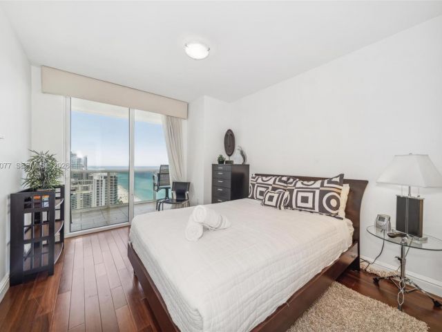 Квартира в аренду номер3111 - фото 7530811