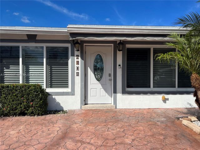 Дом в аренду по адресу 2713 Sherman St - фото 7529881