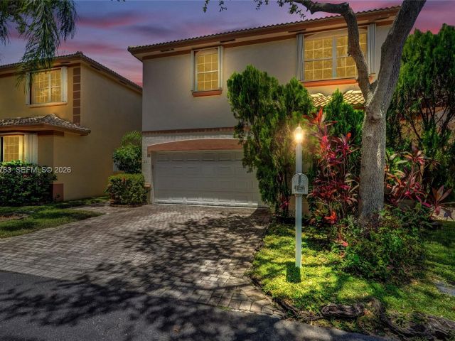 Продажа дома по адресу 1251 Hayes St - фото 7529860