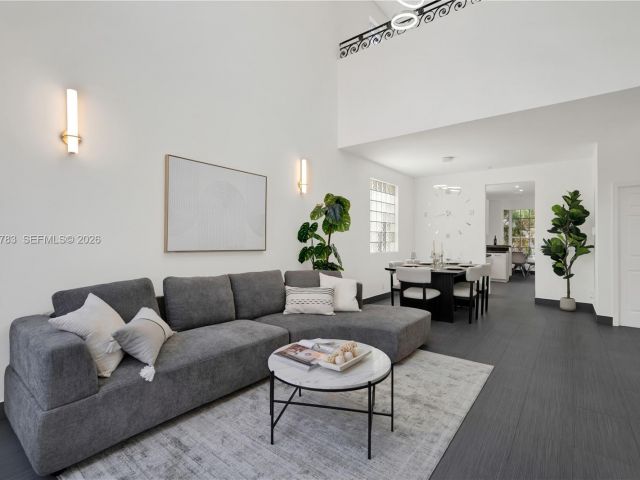 Продажа дома по адресу 1251 Hayes St - фото 7529866