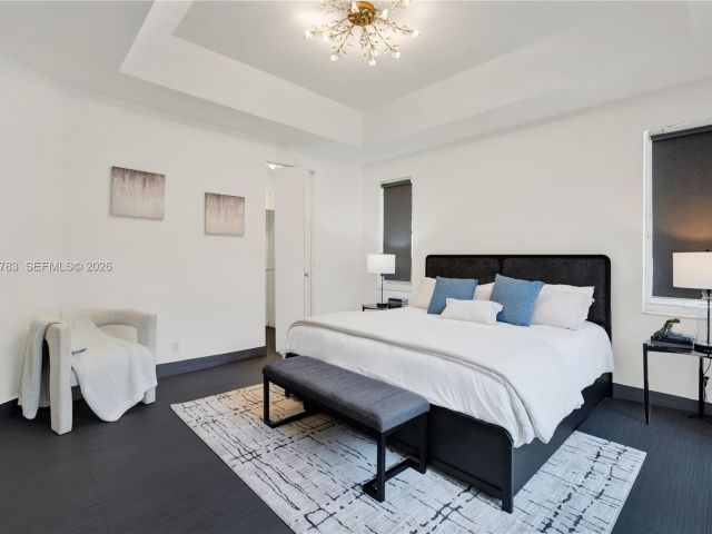 Продажа дома по адресу 1251 Hayes St - фото 7529869