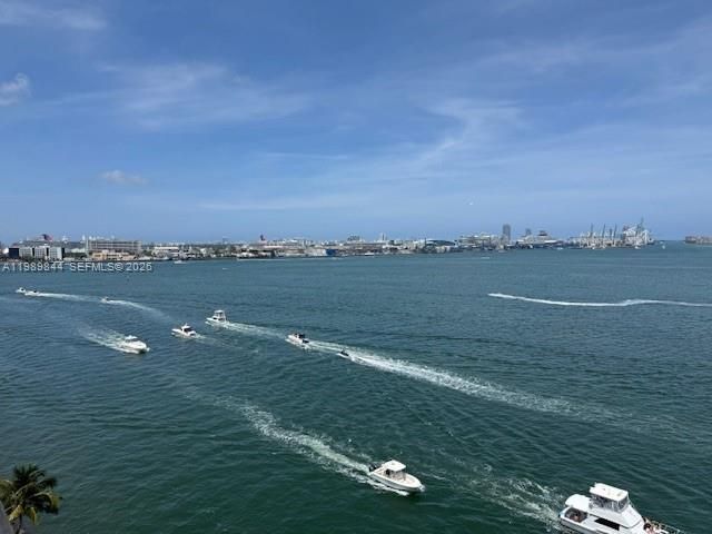 Квартира в аренду номер1216 - фото 7531355