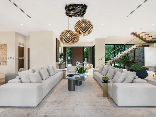 Продажа дома по адресу 5545 SW 81st Ter - фото 7530386