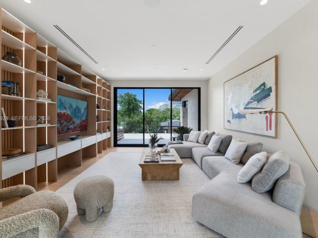 Продажа дома по адресу 5545 SW 81st Ter - фото 7530388