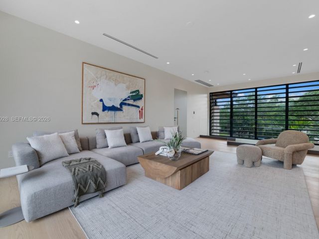 Продажа дома по адресу 5545 SW 81st Ter - фото 7530390