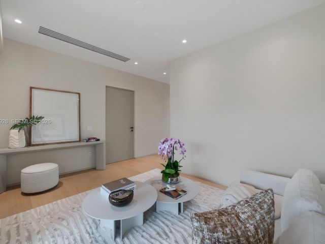 Продажа дома по адресу 5545 SW 81st Ter - фото 7530391