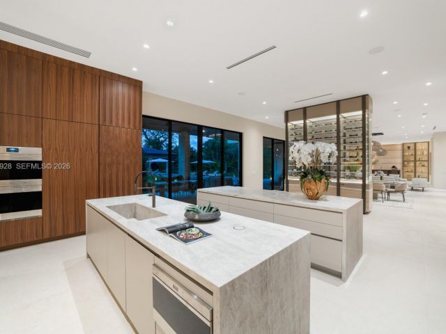 Продажа дома по адресу 5545 SW 81st Ter - фото 7530393