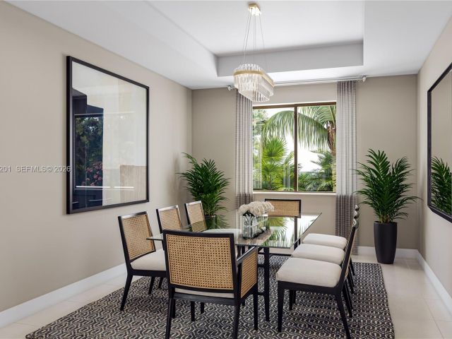 Продажа дома по адресу 19603 NE 14 AVE - фото 7529442