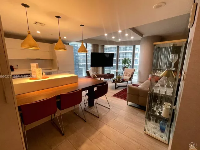 Квартира в аренду номер1401 - фото 7531215