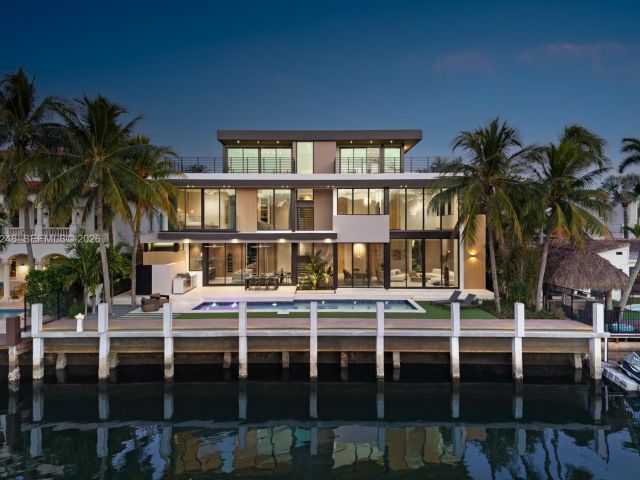 Дом в аренду по адресу 641 Flamingo Dr 0 - фото 7529597