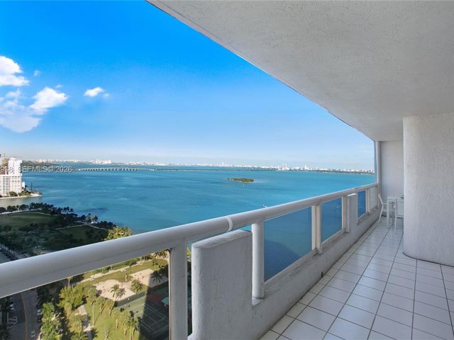 Квартира в аренду номерA-3050 - фото 7530495