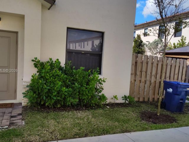 Продажа дома по адресу 23074 SW 128th Pl - фото 7530398